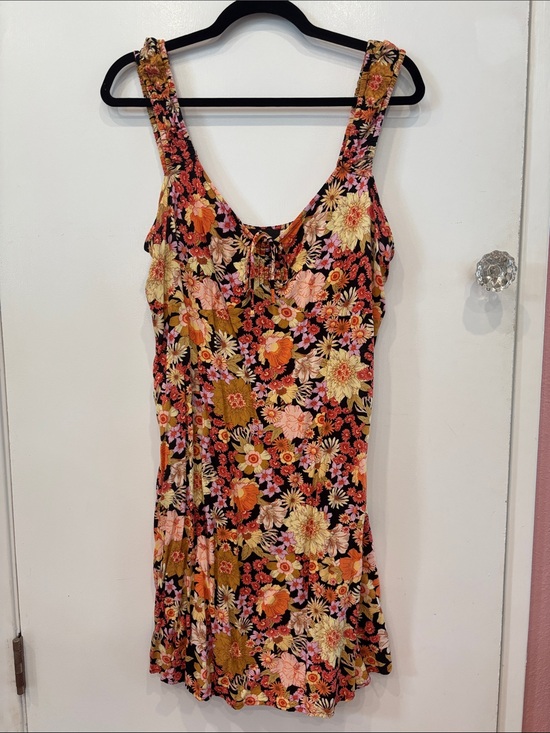 Rip Curl Dresses & Skirts - Rip Curl Black Floral Mini Dress with Pink & Orange Blooms